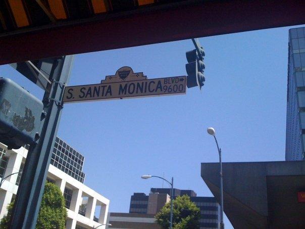 Eat Well - Santa Monica Blvd