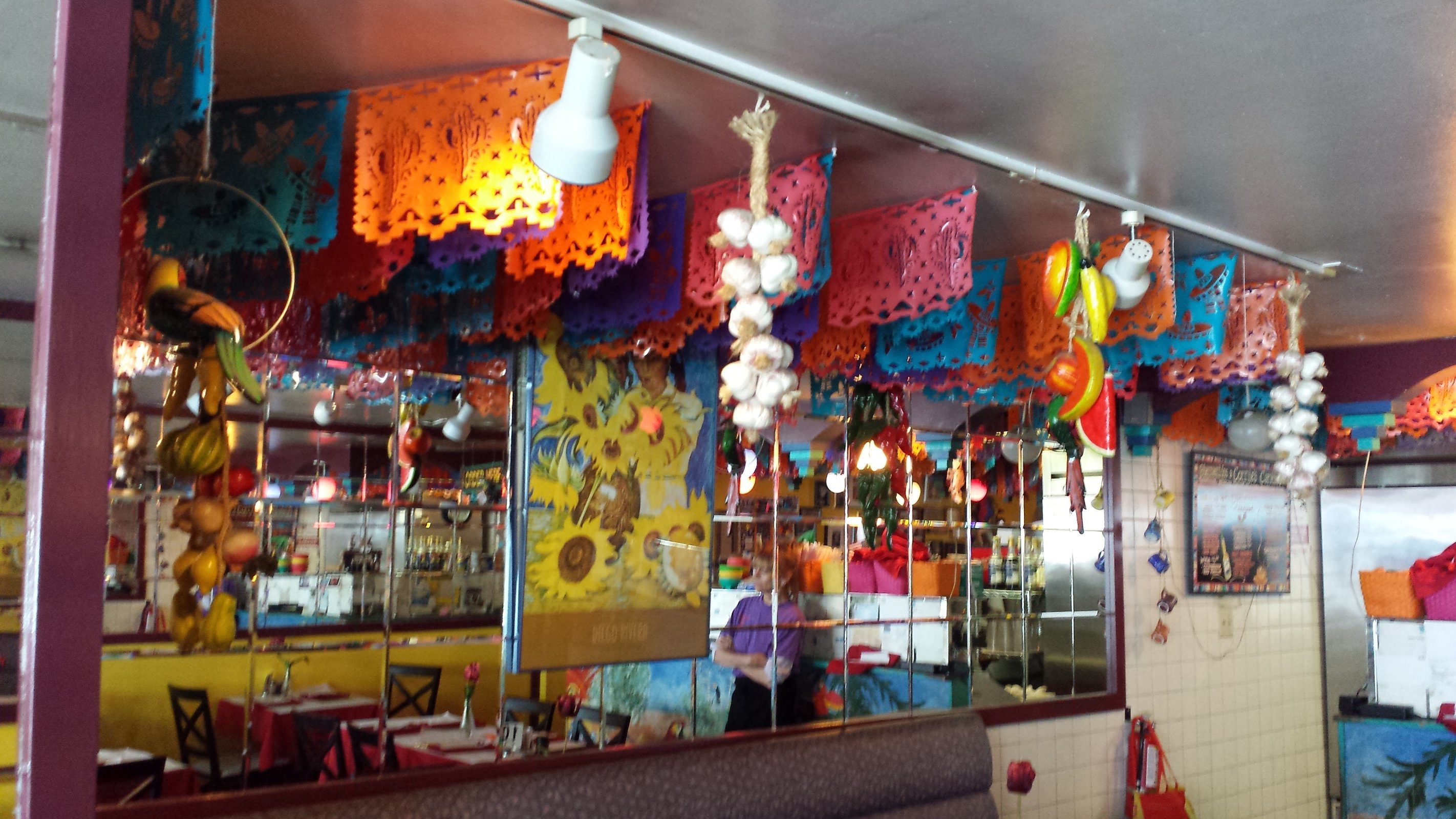 Connie`s Cantina